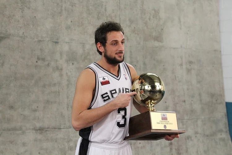 贝里内利在 贝里内利在