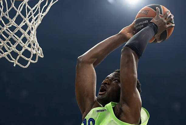 罚球命中率, 在欧冠比赛, 在夏季赛事 罚球命中率, 在欧冠比赛, 在夏季赛事