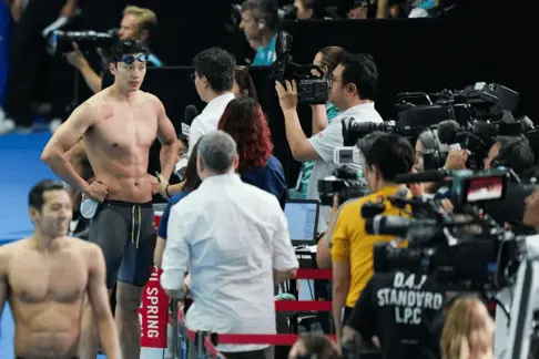 本场比赛大 本场比赛大