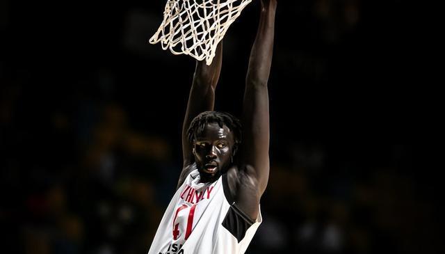 最高的, 还有, 马尼萨