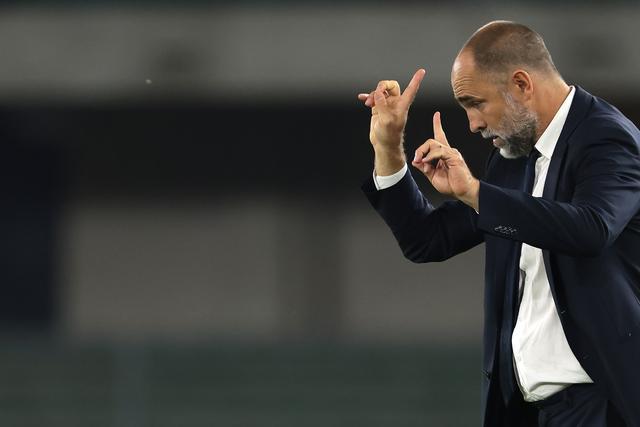 我惊讶, 动续约, 您麾下有过 我惊讶, 动续约, 您麾下有过