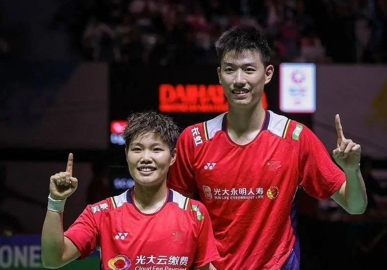 韩悦, stron, 上下半区 韩悦, stron, 上下半区