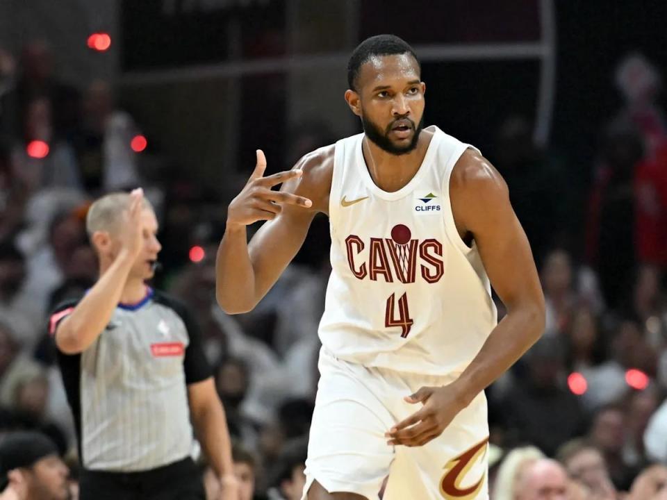 赛季, 并且攻防均, uxFjv 赛季, 并且攻防均, uxFjv