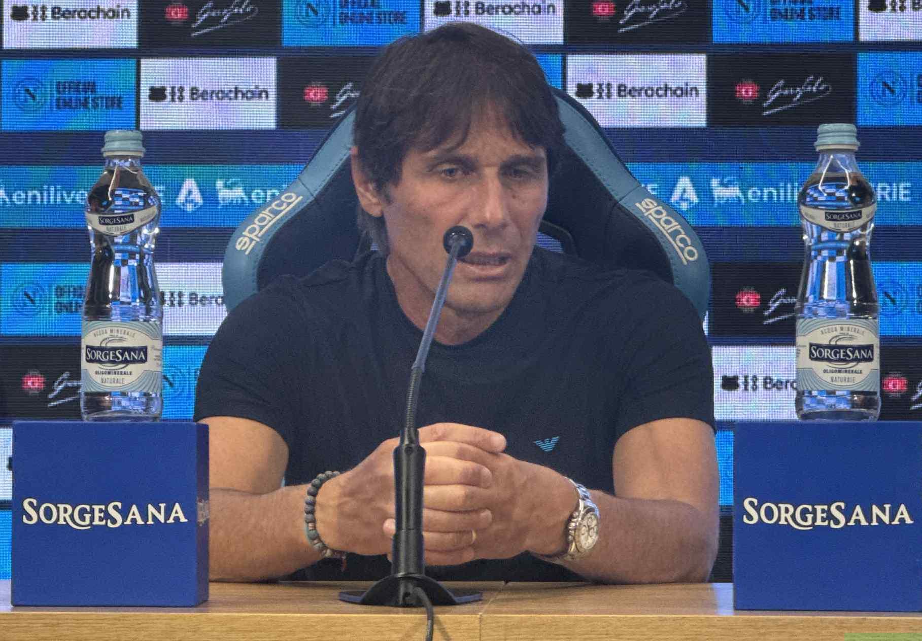 员有九个, 但还需要更