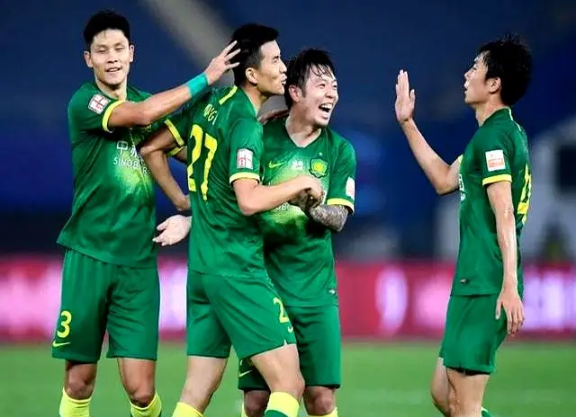 entit, 申花对于他