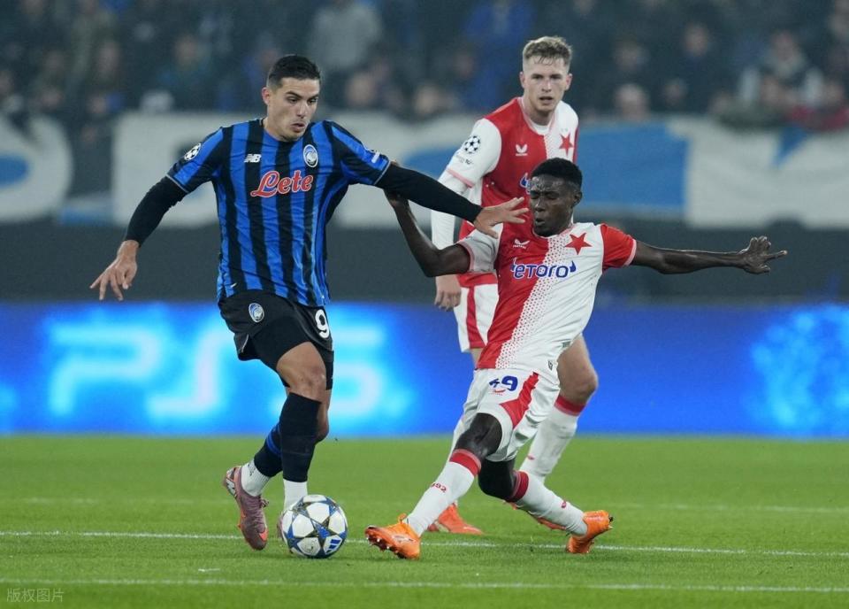 一起先发出, 特兰大队控